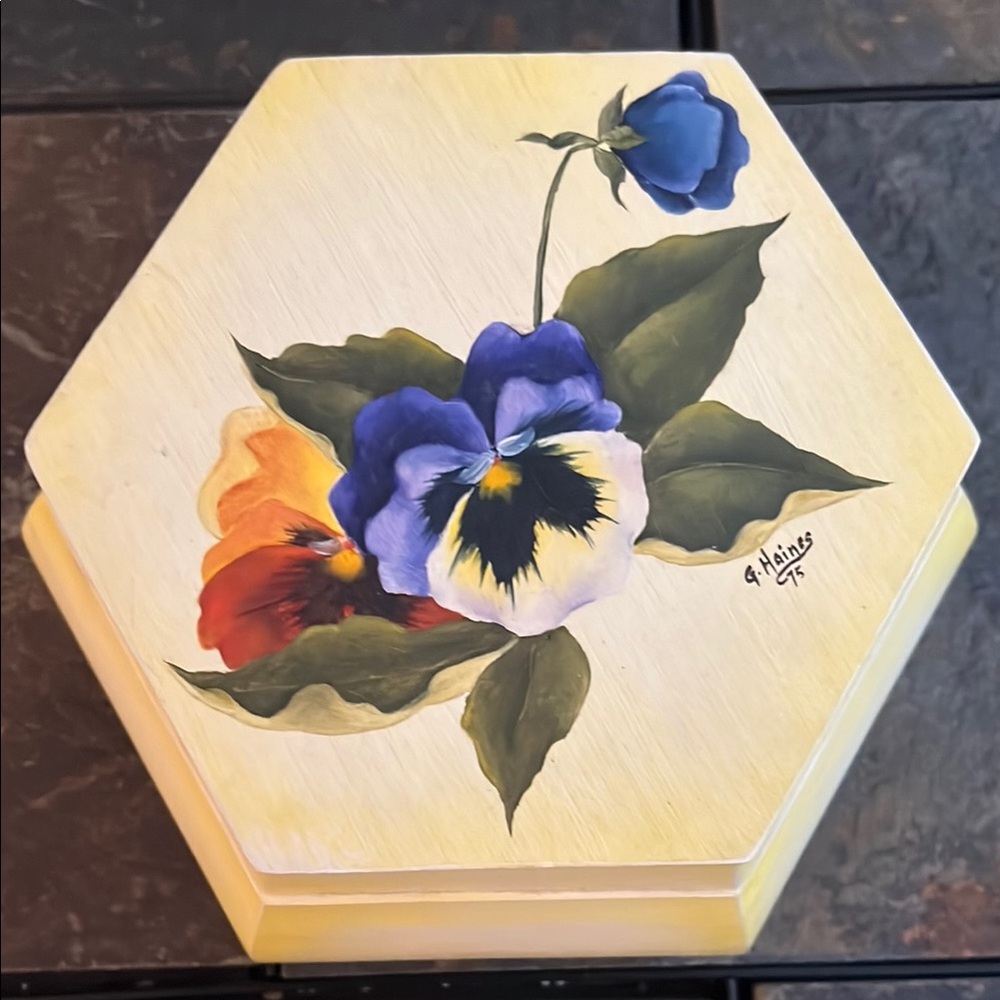 Vintage Handmade Oil Painted Pansy Hexagonal Decorative Box (from the 1975)- EUC